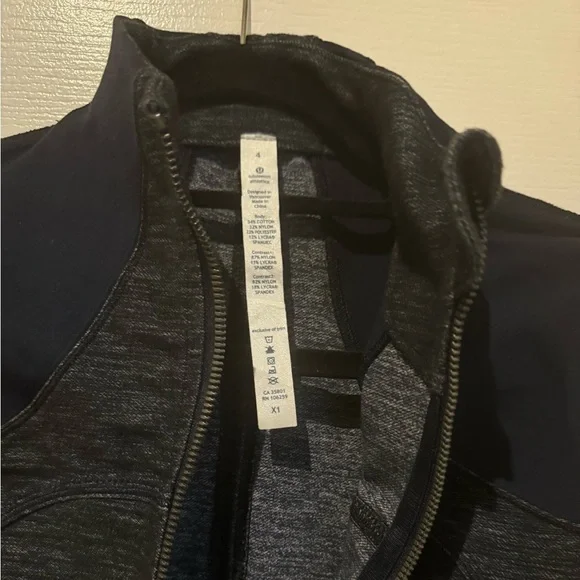 Lululemon Define Jacket - Picture 2 of 4